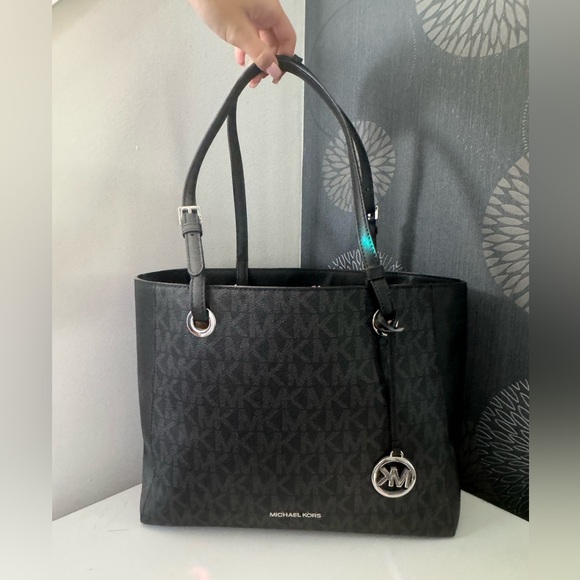 Michael Kors Black Signature Tote - Picture 1 of 2